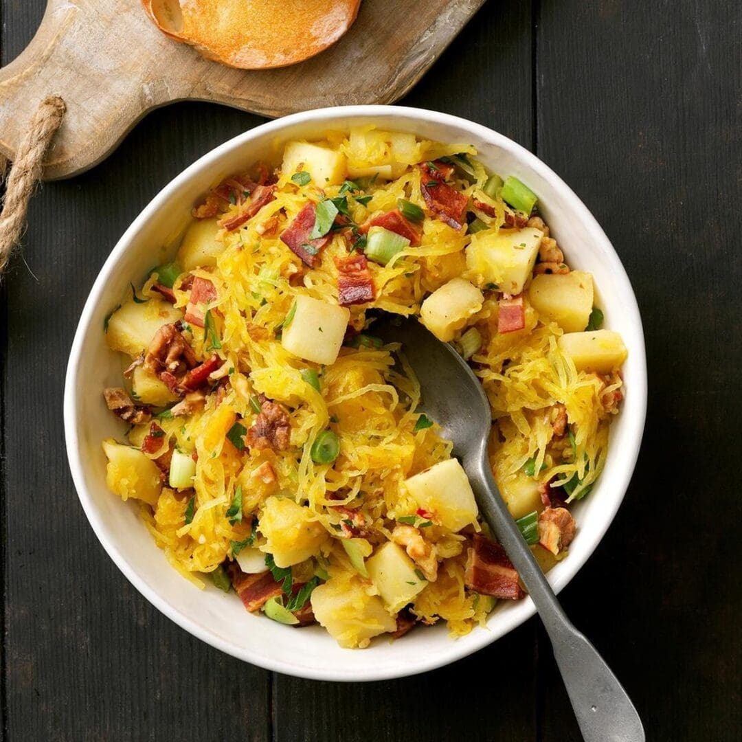 Spaghetti-Squash-with-Apples-Bacon-and-Walnuts_EXPS_THCA19_178331_E02_26_5b